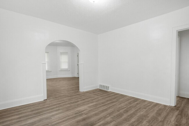 Foto del edificio - 13500 3rd Ave