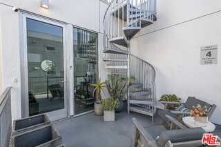 Foto del edificio - 1345 Havenhurst Dr