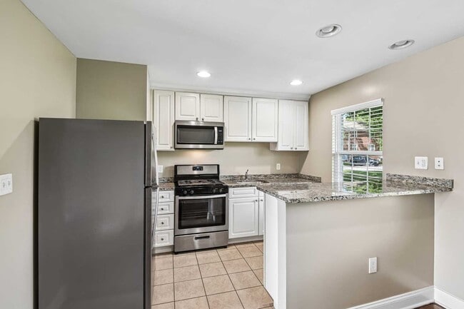 Photo - Rodgers Forge Apartments