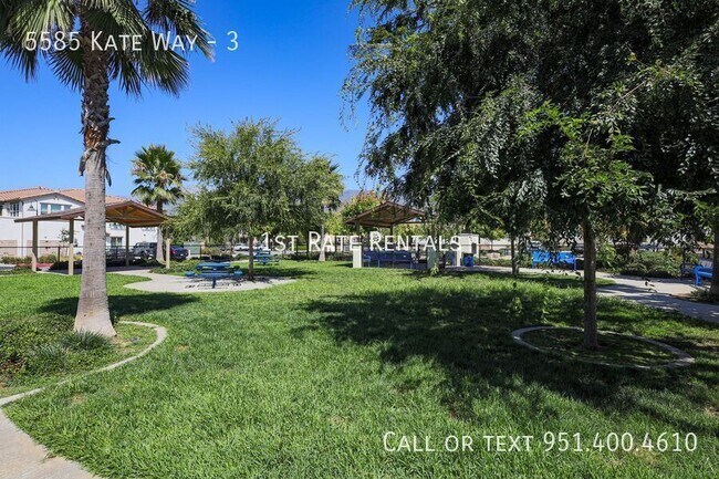 Building Photo - 5585 Kate Way
