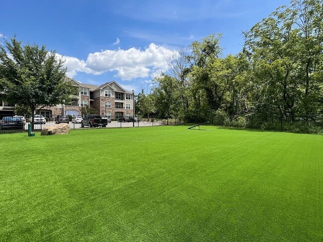 Building Photo - Legacy Concord Apartments