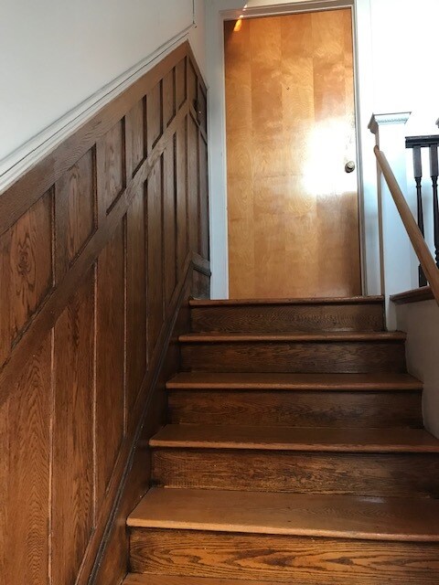 Escalera - 207 Greene St