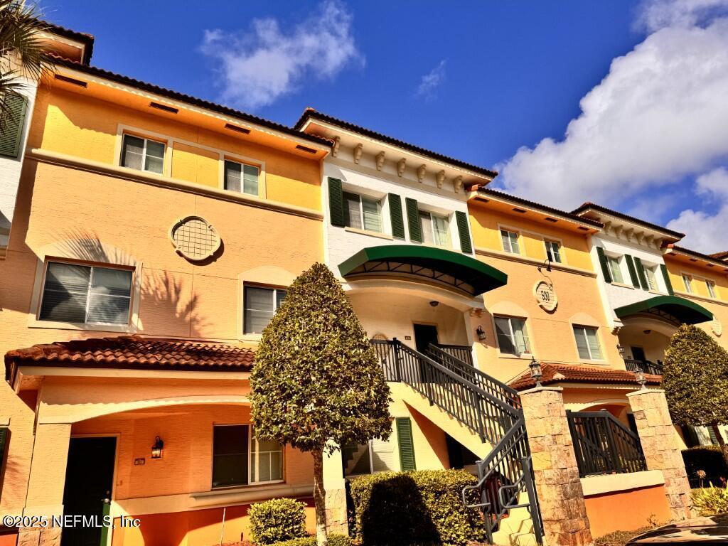 Foto principal - 9745 Touchton Rd