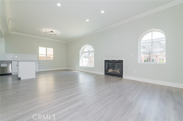 Foto del edificio - 5719 Camellia Ave