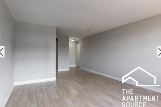 Building Photo - 445 W Wellington Ave