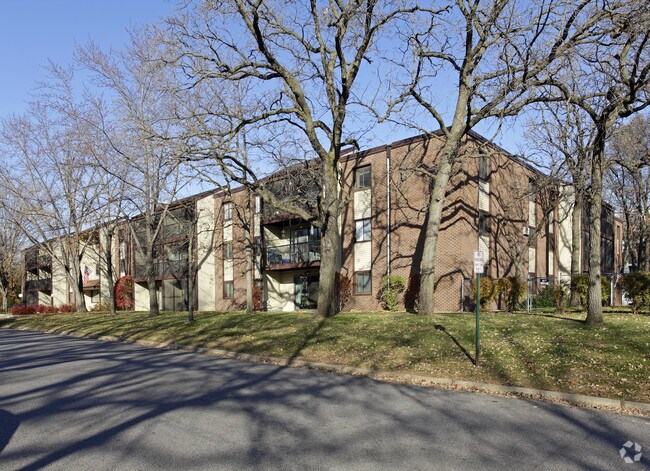 Primary Photo - 1340 9th Ave S