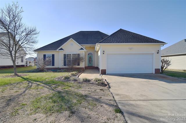 Foto principal - 3003 Hemby Commons Pkwy