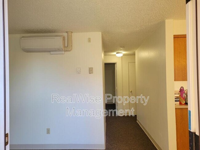 Foto del edificio - 702 SW Isham St