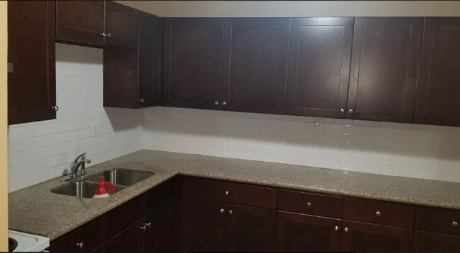 Foto del edificio - 4013 Amoor Ave