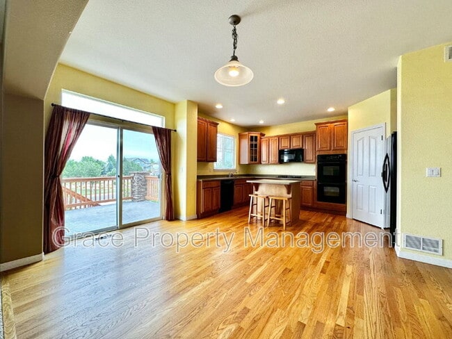 Building Photo - 6180 S Newbern Way