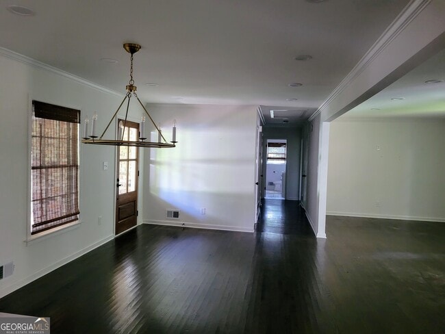 Foto del edificio - 1531 Cooper Lake Rd SE