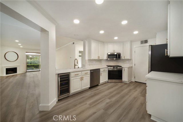 Foto del edificio - 320 Villa Point Dr