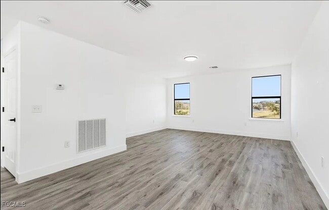 Foto del edificio - 306 Shadow Lakes Dr