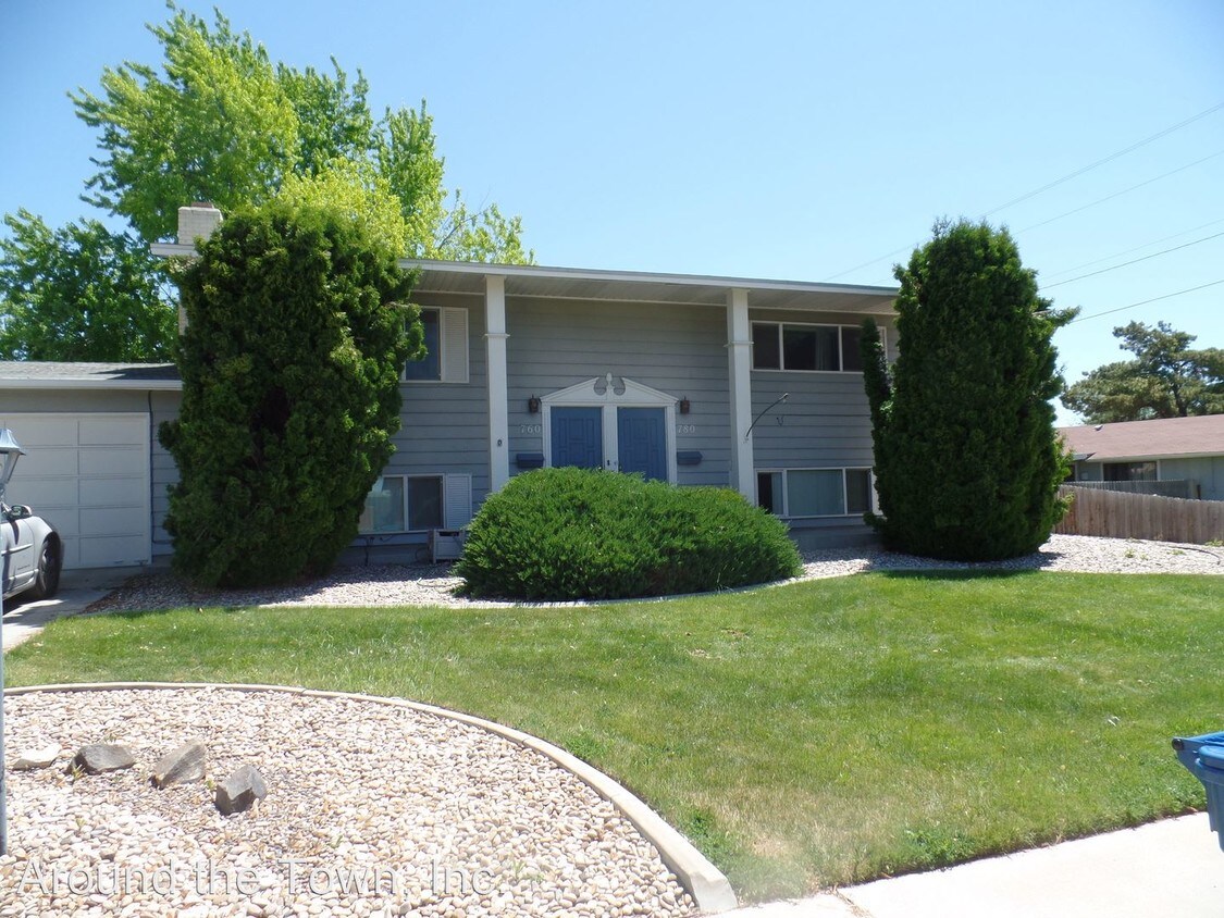 Foto principal - 760-780 White Cloud Dr