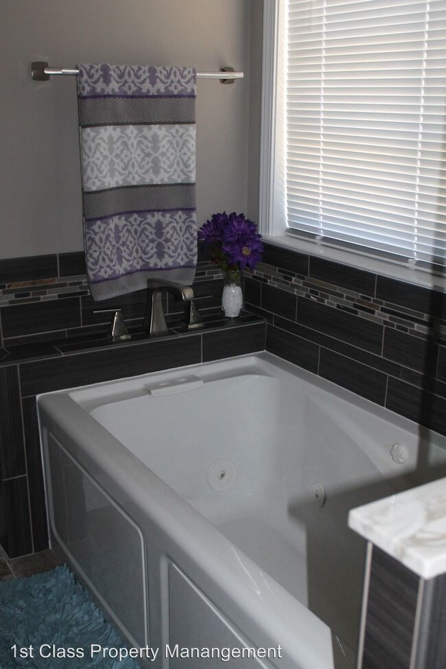 Foto del edificio - 3 br, 2 bath House - 102 Deerfield Dr