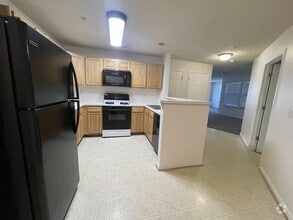 Building Photo - 45512 Westmeath Way