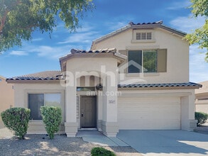 Building Photo - 16007 W Moreland St