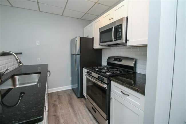 Building Photo - 241 Norris Dr
