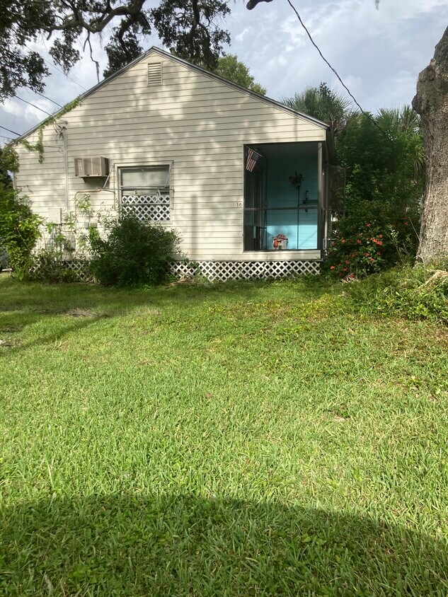 3102 50th St S, Gulfport, FL 33707 House Rental in Gulfport, FL