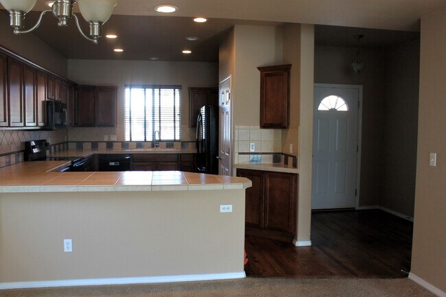 Foto del edificio - 7367 Legend Hill Drive