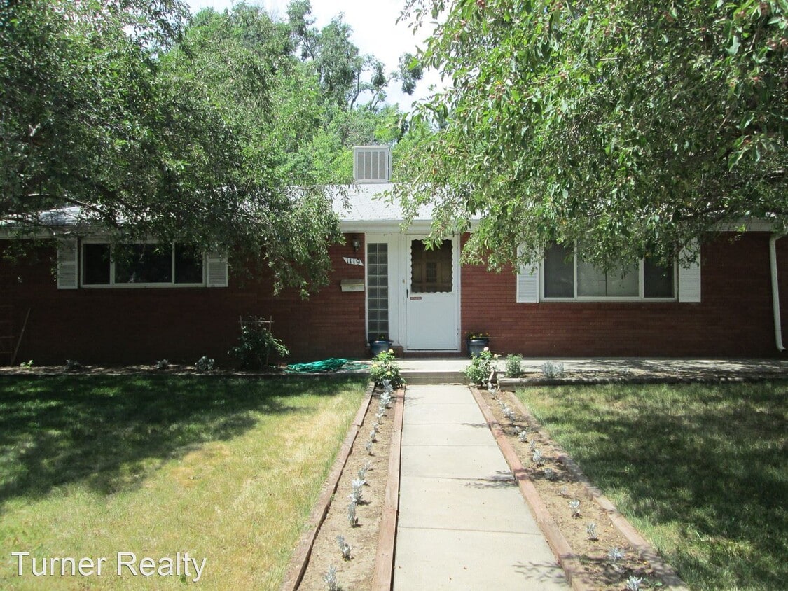 3 br, 2 bath House 1119 Bross Street House for Rent in Longmont, CO