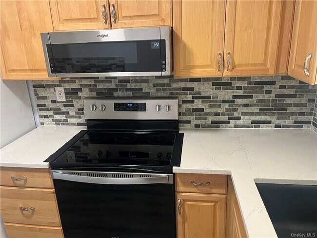 Building Photo - 608 Fox Run Ln