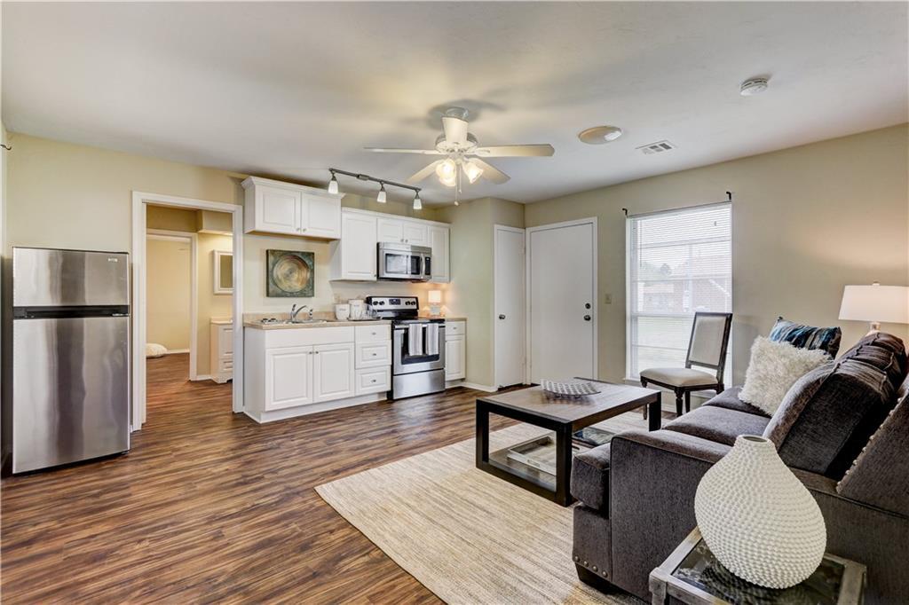 Foto principal - 5901 N MacArthur Blvd