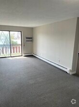 Building Photo - 52 Assunta Rd