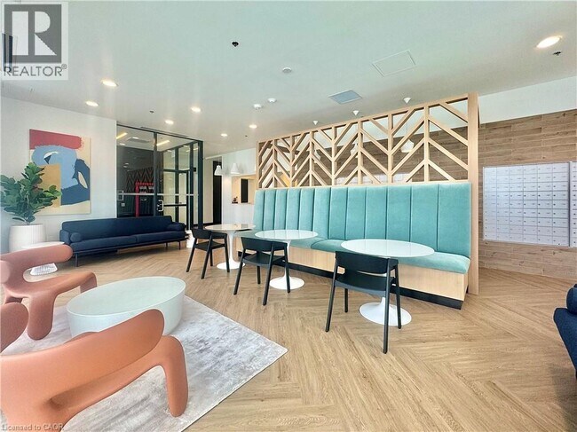 Building Photo - 1333 Weber St E