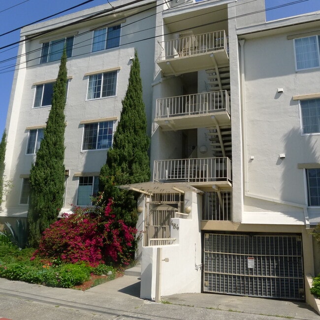 Building Photo - 484 37th St