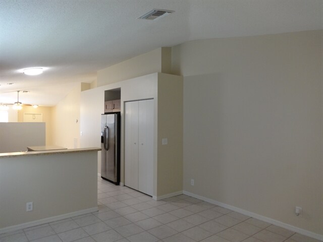 Building Photo - 5424 Club Cir