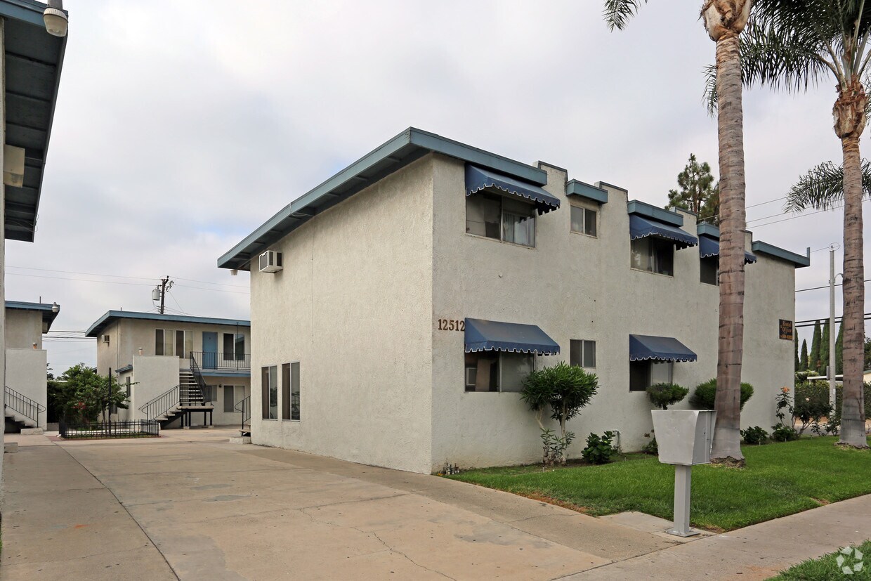 12512 Sunswept Ave, Garden Grove, CA 92843 Apartments in Garden Grove, CA