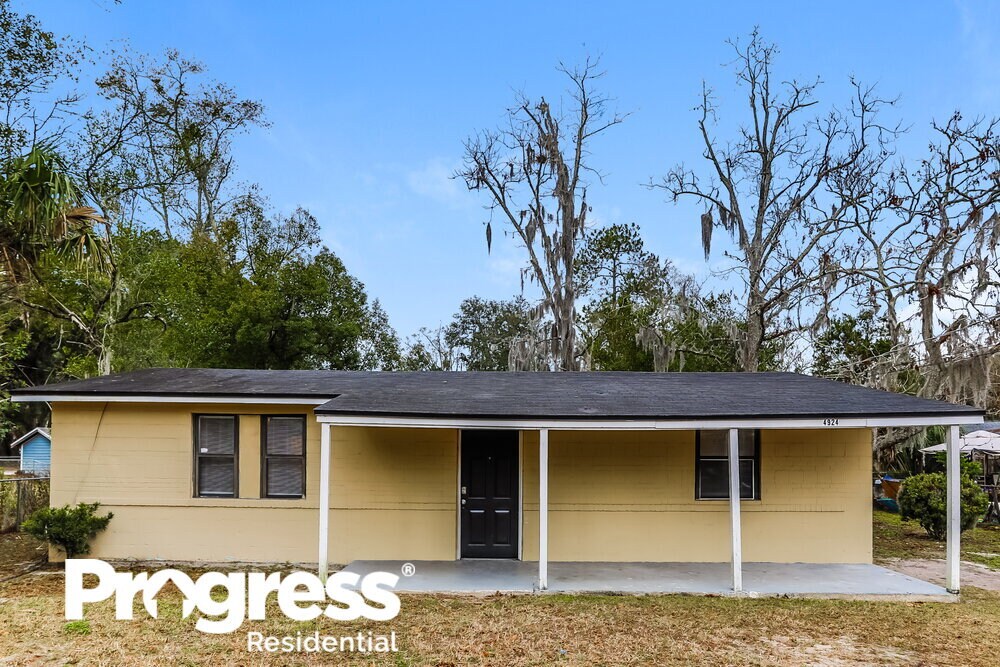 4924 Old Middleburg Rd N, Jacksonville, FL 32210 House Rental in