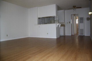 Foto del edificio - 14141 Erwin St