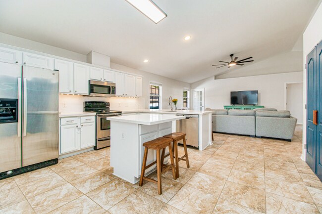 Foto del edificio - 9720 Brookstone Way