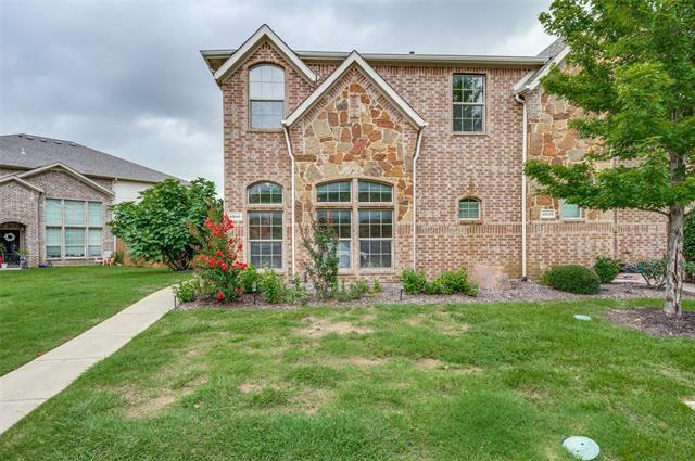 Foto principal - 4940 Empire Way