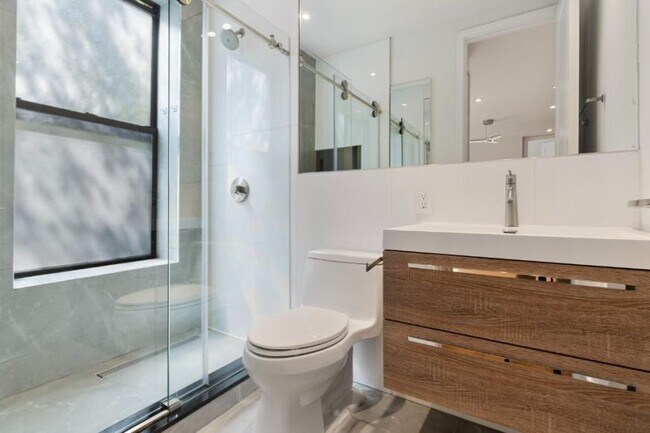 Foto del edificio - 1 bedroom in New York NY 10011