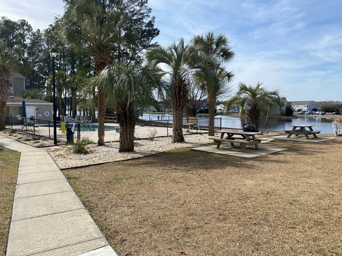 100 Spanish Oak Ct Unit G, Surfside Beach, SC 29575 Condo for Rent in