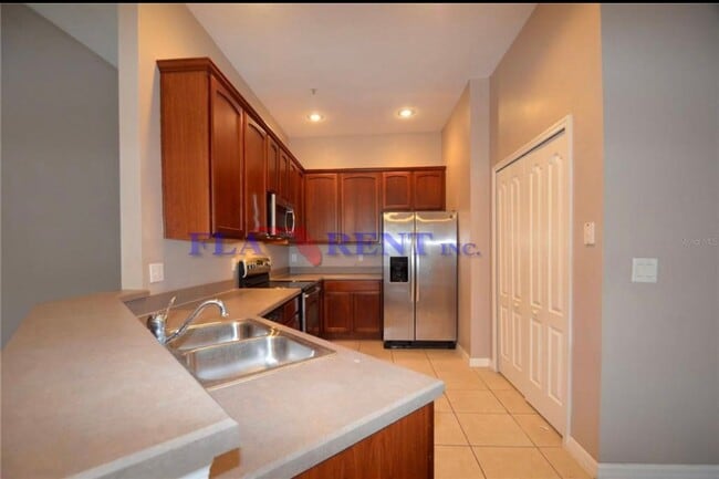 Building Photo - **Beautiful 2 bed, 2 bath Townhome in Magn...