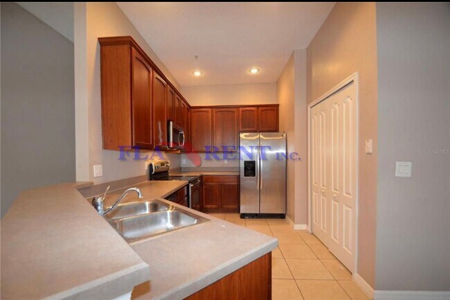 Foto del edificio - **Beautiful 2 bed, 2 bath Townhome in Magn...