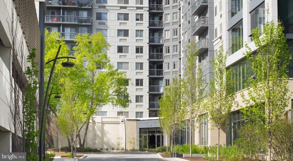 Foto principal - 450 N 18th St