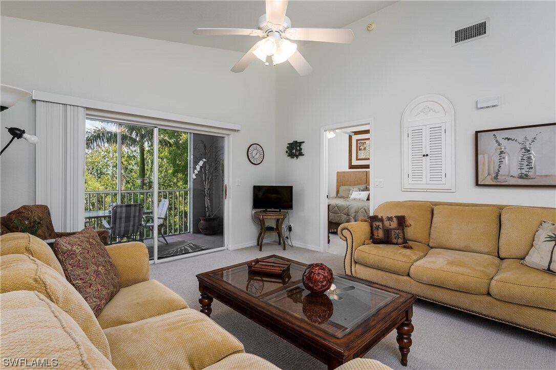 Foto del edificio - 3475 Lake Shore Dr