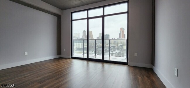 Foto del edificio - 60 Elm St