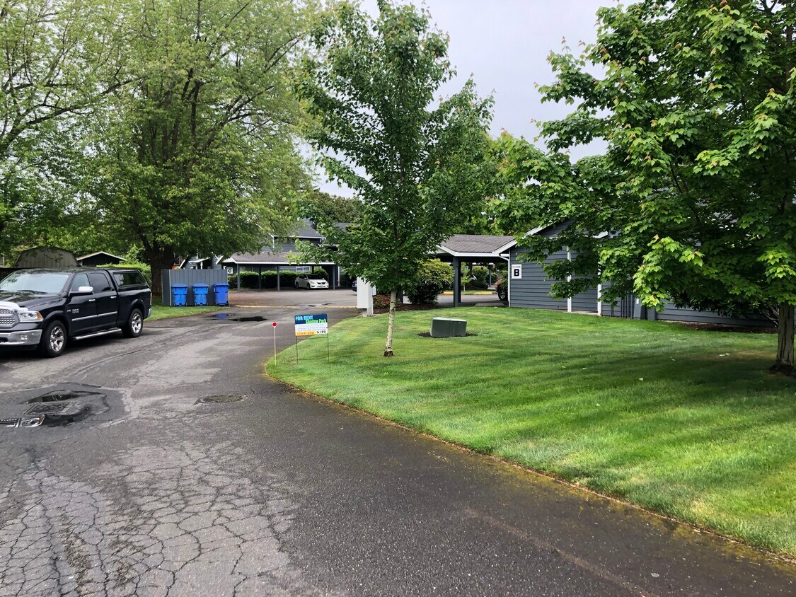 Shadow Park - Puyallup, WA - 525 11th St NW