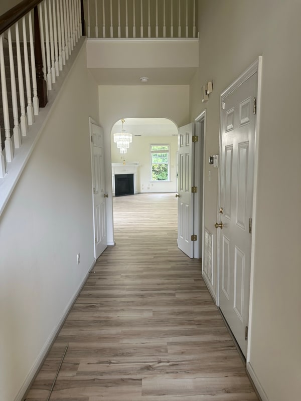 Building Photo - 871 Parkland Pl