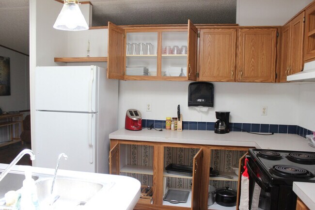 Foto del edificio - 6625 Bugbee-SI ID1515075P
