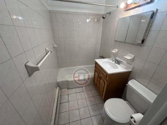 Foto del edificio - 1922 Mulford Ave