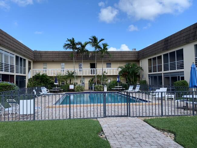 Building Photo - 342 Southwind Dr