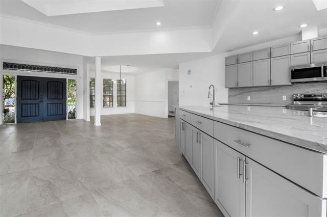 Building Photo - 7319 Briarnoll Dr