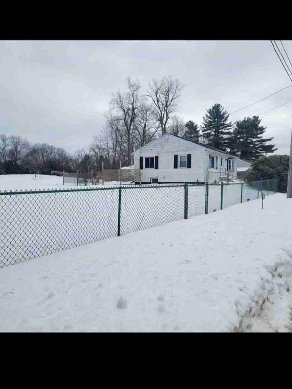 Primary Photo - 24 Waterman Rd